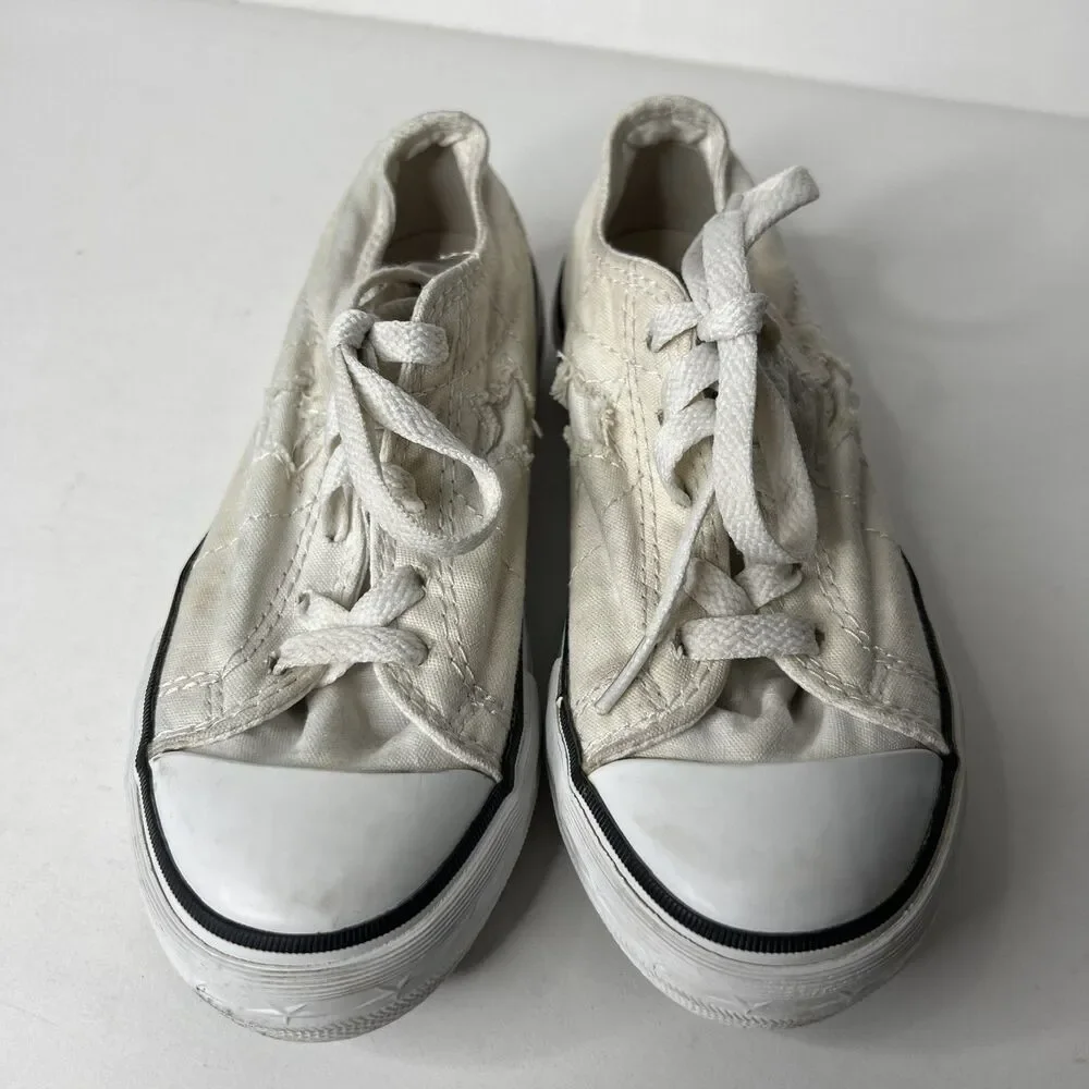 Converse All star Low Top Sneaker Ivory Star Distressed Junior Little Kid 13